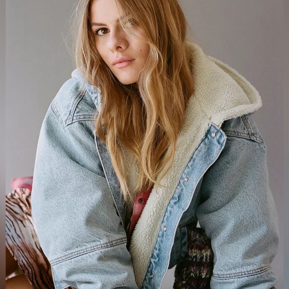 UO BDG Blake Denim Hooded Bomber Jacket XS